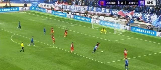 伍磊失单刀尤萨染红申花1-0海港加冕ag旗舰厅平台超级杯-颜骏凌乌龙助攻(图8)